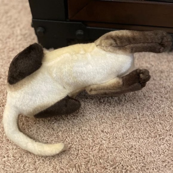 Realistic Siamese Cat Stuffed Plush Animal NWT - Picture 4 of 6